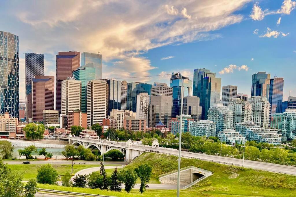 فيلا Crescent Heights Majesty YYC المظهر الخارجي الصورة